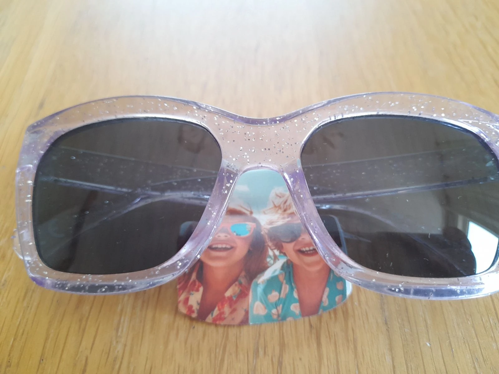 Gafas de sol y cepillo para niña nuevo 💜 – photo 4